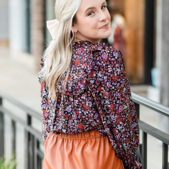 Who What Wear Womens Top Medium Blouse Floral Long Sleeve Button Down Ruffle New - Picture 5 of 13